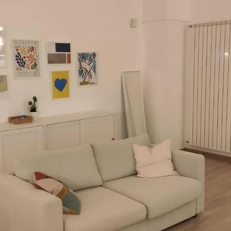 Casamas Nyaraló Brindisi